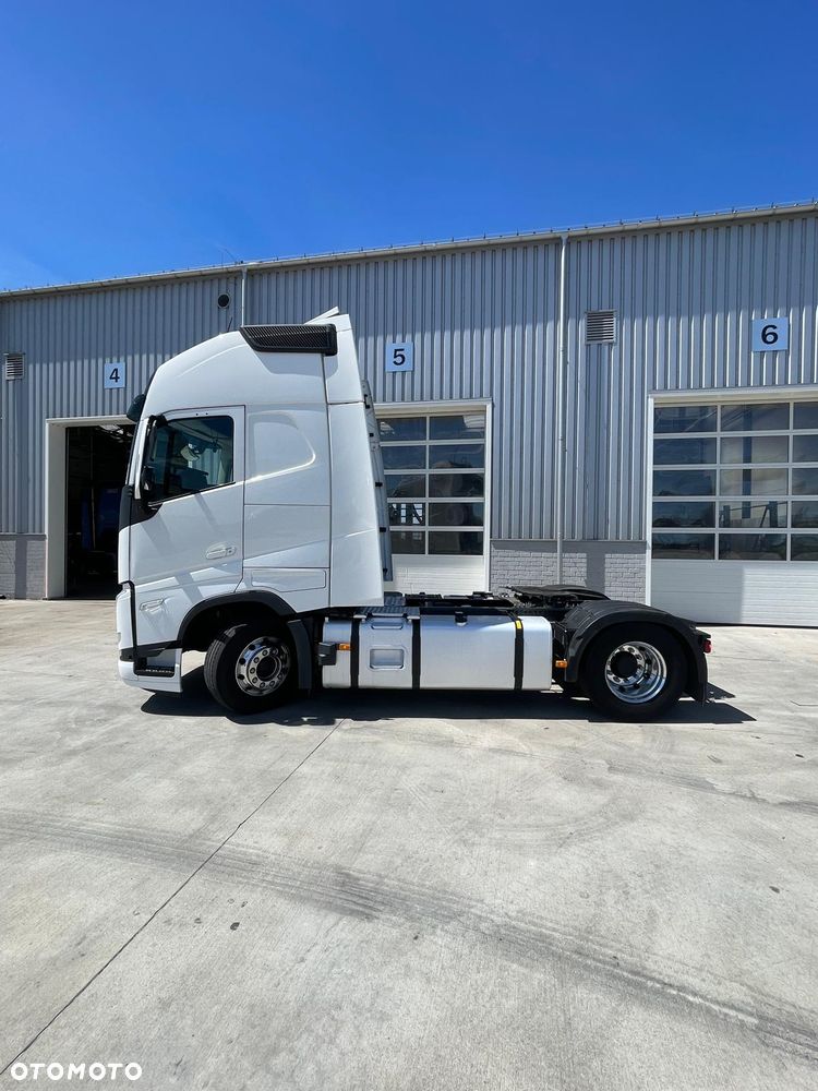 Volvo FH 460 Glob XL ADR - 4