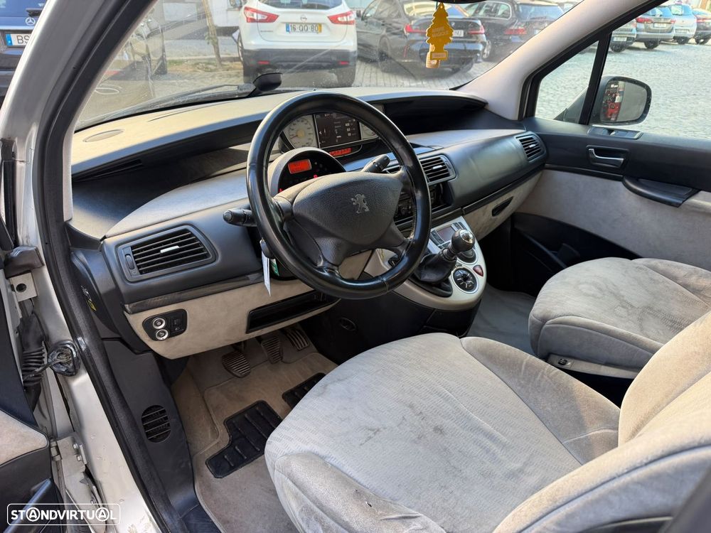 Peugeot 807 2.0 HDi - 20