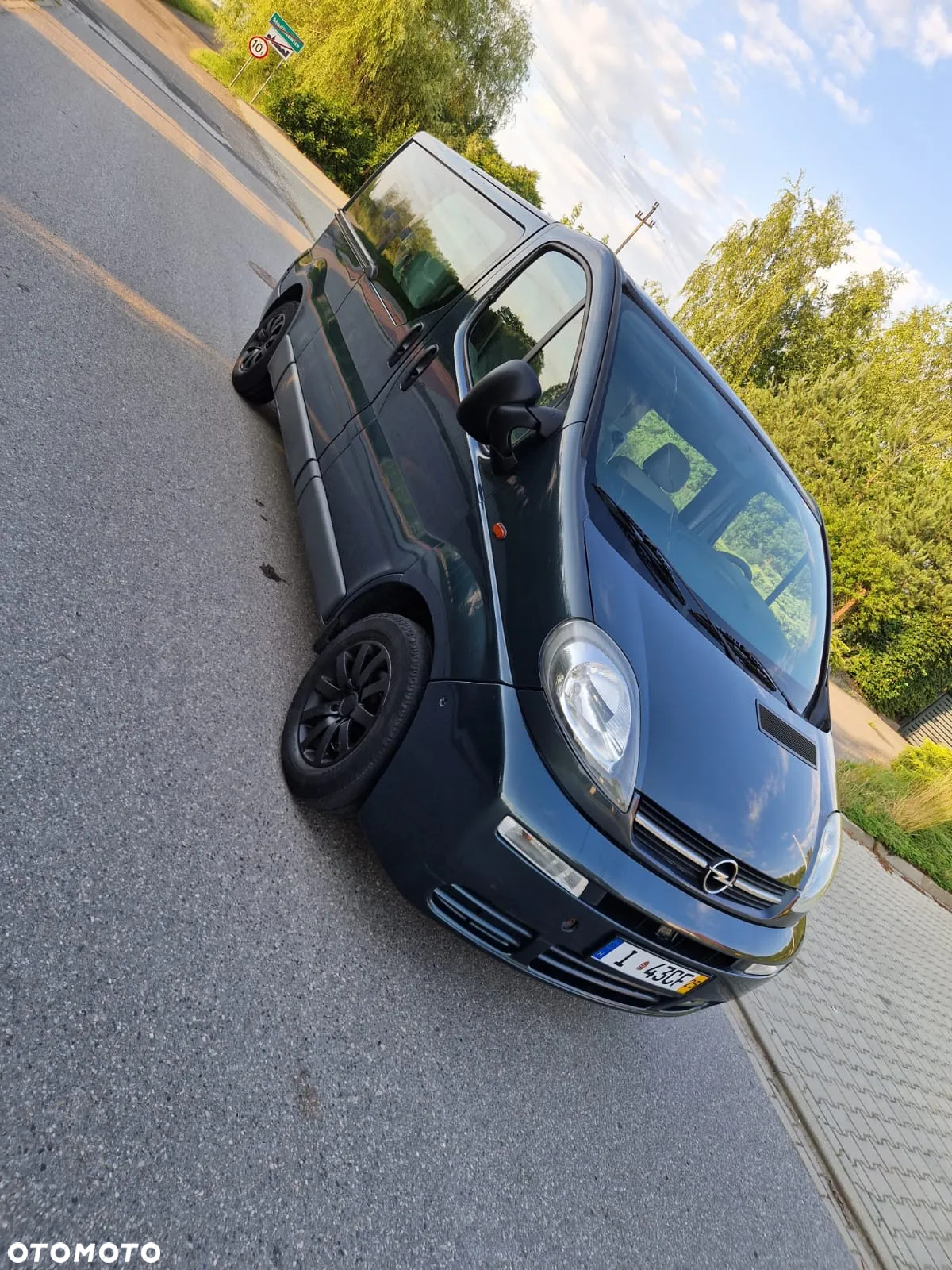 Opel VIVARO L2H1 - 9