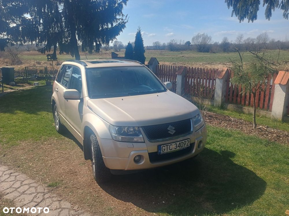Suzuki Grand Vitara - 2