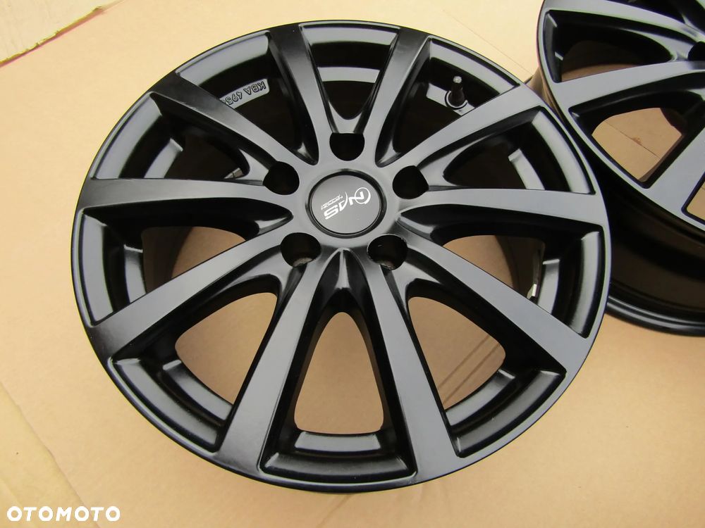 4x Felgi 16 Kia Ceed I II III Niro Venga / Hyundai i30 II III ix35 ix20 Tucson Mitsubishi Lancer Outlander ASX Peugeot 4007 4008 6,5 j 5x114,3 ET38 - 16