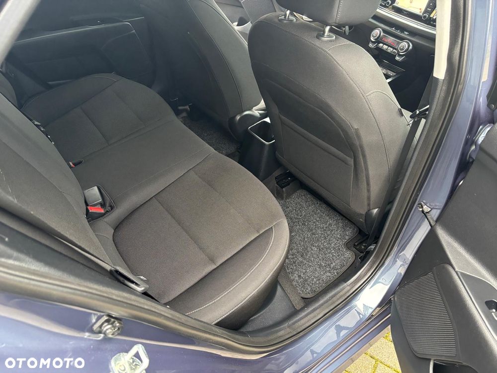 Kia Rio 1.2 Business Line - 23