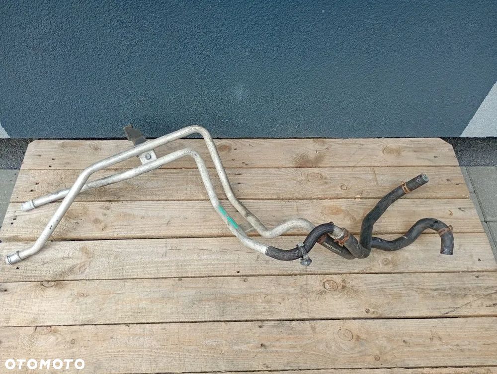 Przewód Rurka Webasto Ogrzewania Postojowego Renault Trafic II Opel Vivaro A 2001-2014 - 1