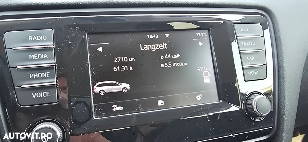 Skoda Octavia 1.6 TDI Ambiente DSG - 24