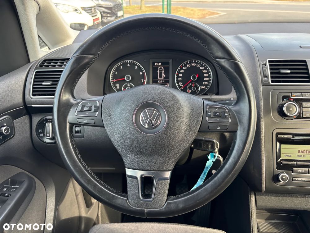 Volkswagen Touran 1.4 TSI MATCH - 18