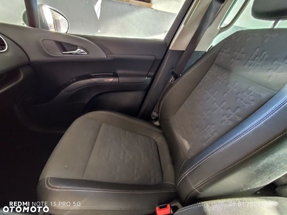 Opel Meriva 1.7 CDTI Cosmo - 11