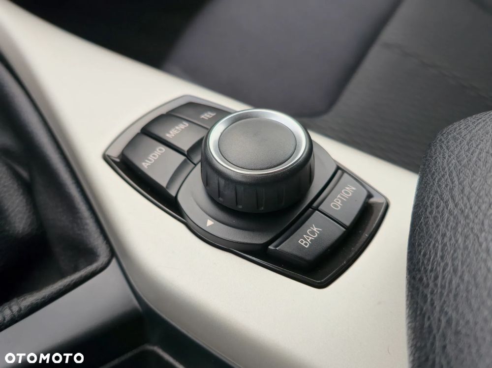 BMW Seria 1 116i Sport Line - 19