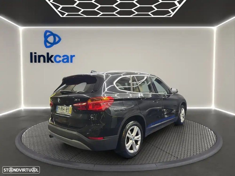 BMW X1 18 d sDrive Line Sport Auto - 5
