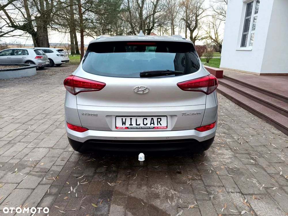 Hyundai Tucson 1.7 CRDI BlueDrive GO 2WD - 17