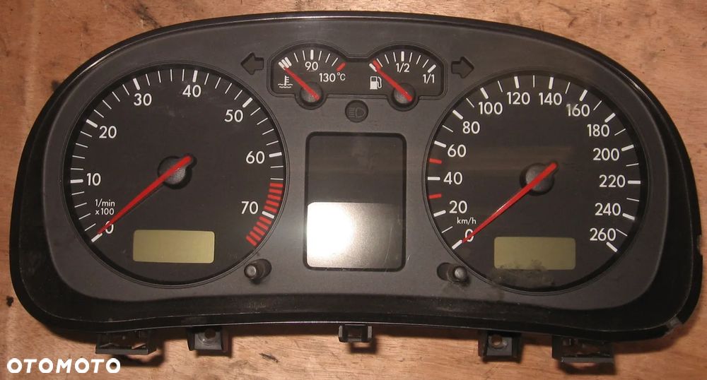 1J0929825A licznik zegar tacho GOLF IV benzyna volkswagen - 1