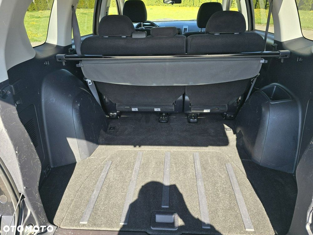 Mitsubishi Outlander - 20