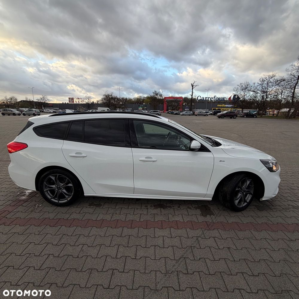 Ford Focus 1.5 EcoBlue STart-Stopp-System ST-LINE - 5