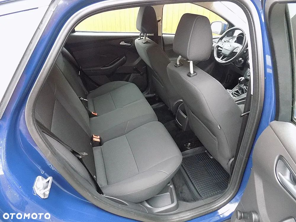 Ford Focus 1.0 EcoBoost S&S TREND - 7