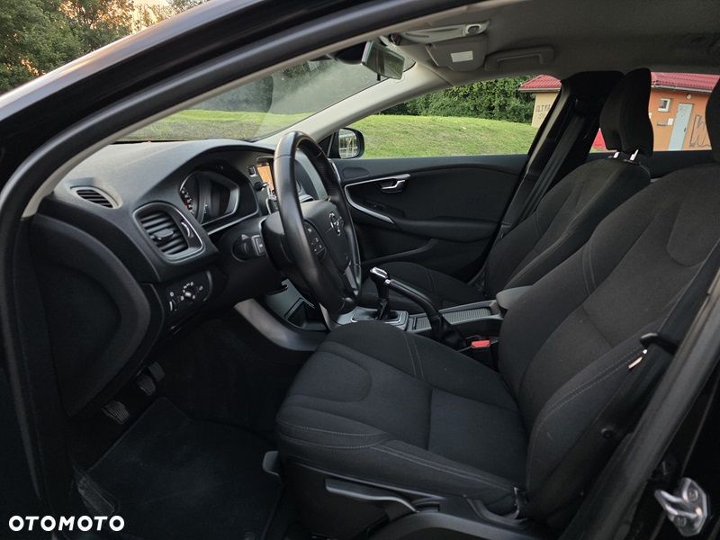 Volvo V40 D2 Drive-E Base - 14