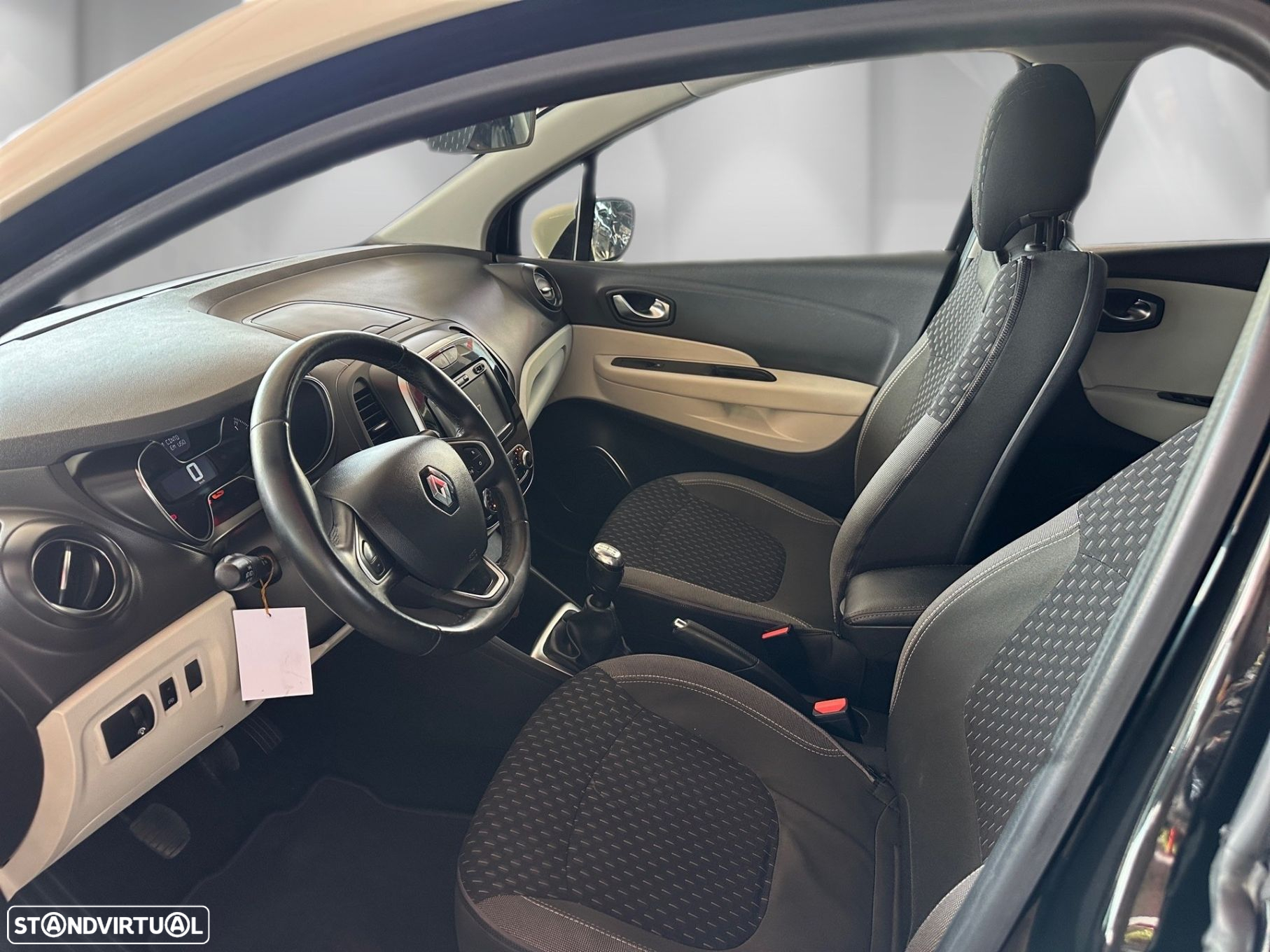 Renault Captur 1.5 dCi Exclusive - 5