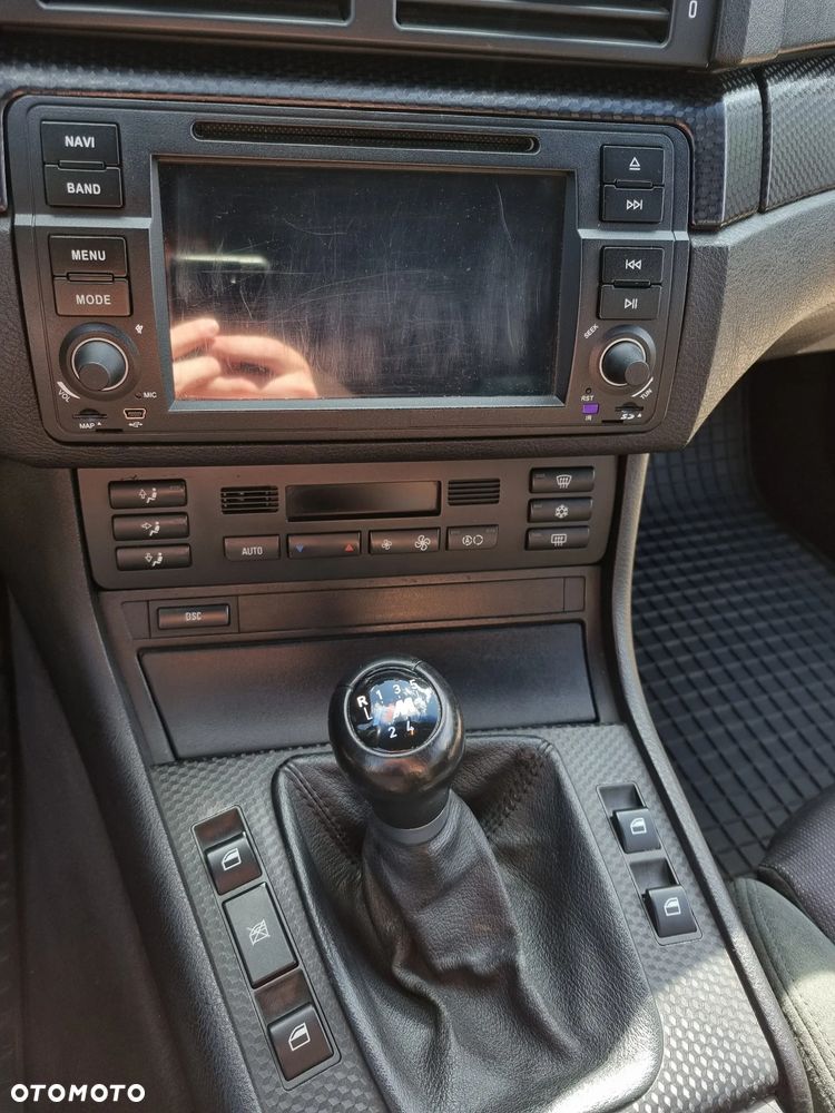 BMW Seria 3 330i - 8