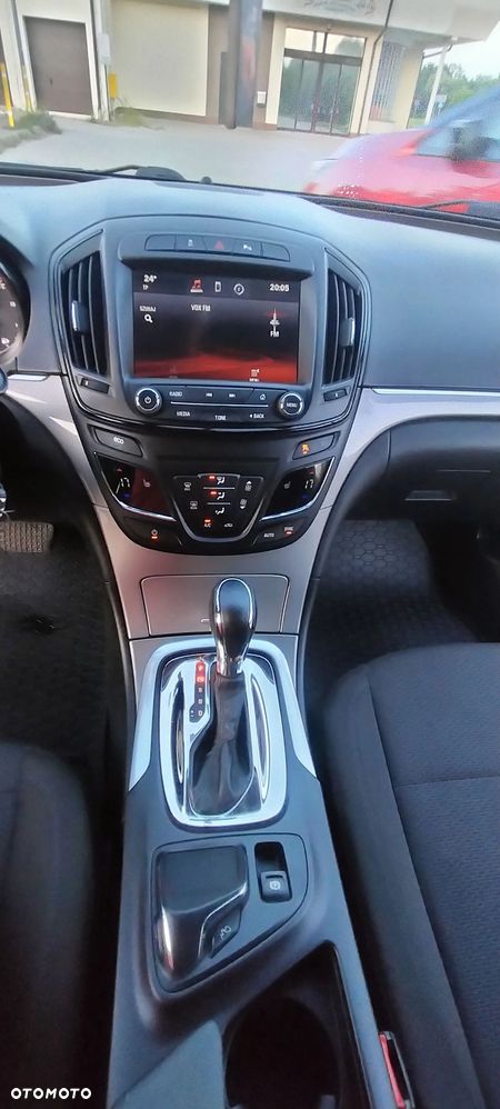 Opel Insignia 2.0 CDTI - 12