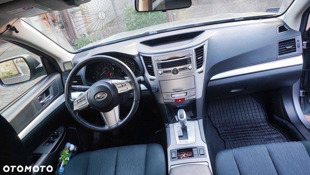 Subaru Legacy - 3