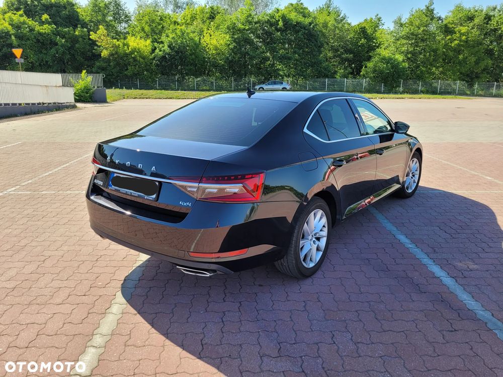 Skoda Superb 2.0 TSI 4x4 Style DSG - 10