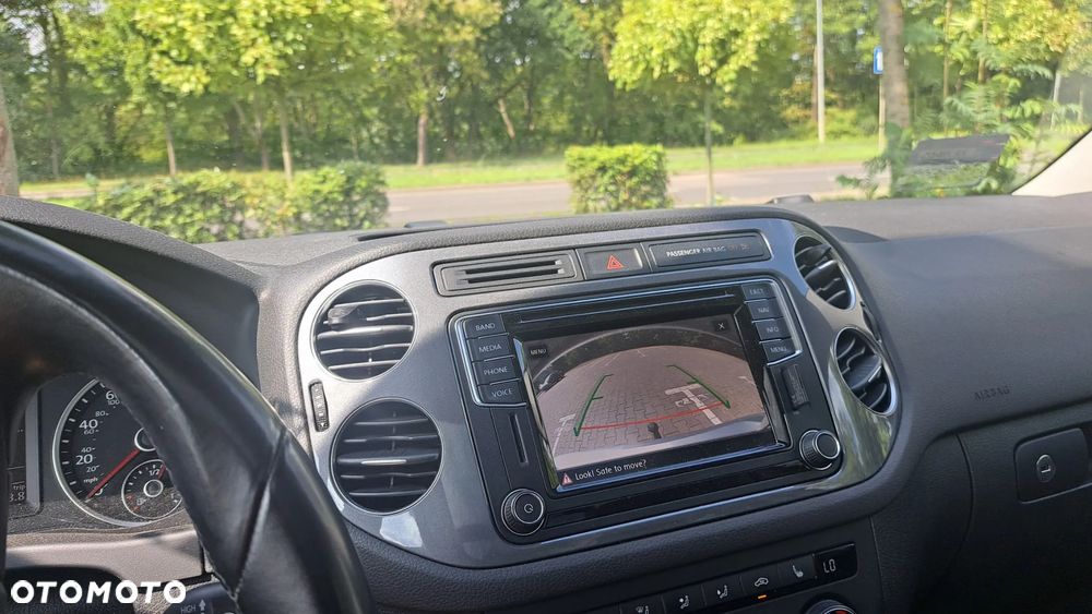 Volkswagen Tiguan - 13