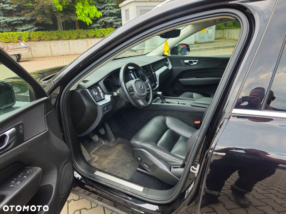 Volvo XC 60 D3 SCR Inscription - 8