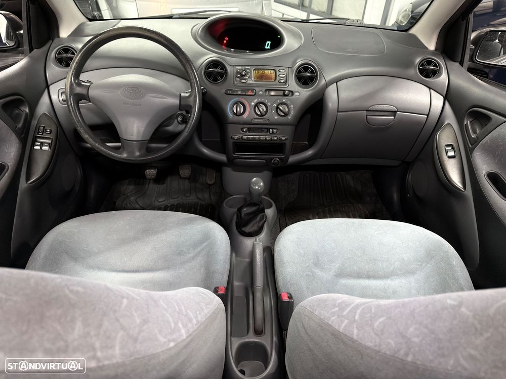 Toyota Yaris 1.0 Sol ABS+CD+AC - 13