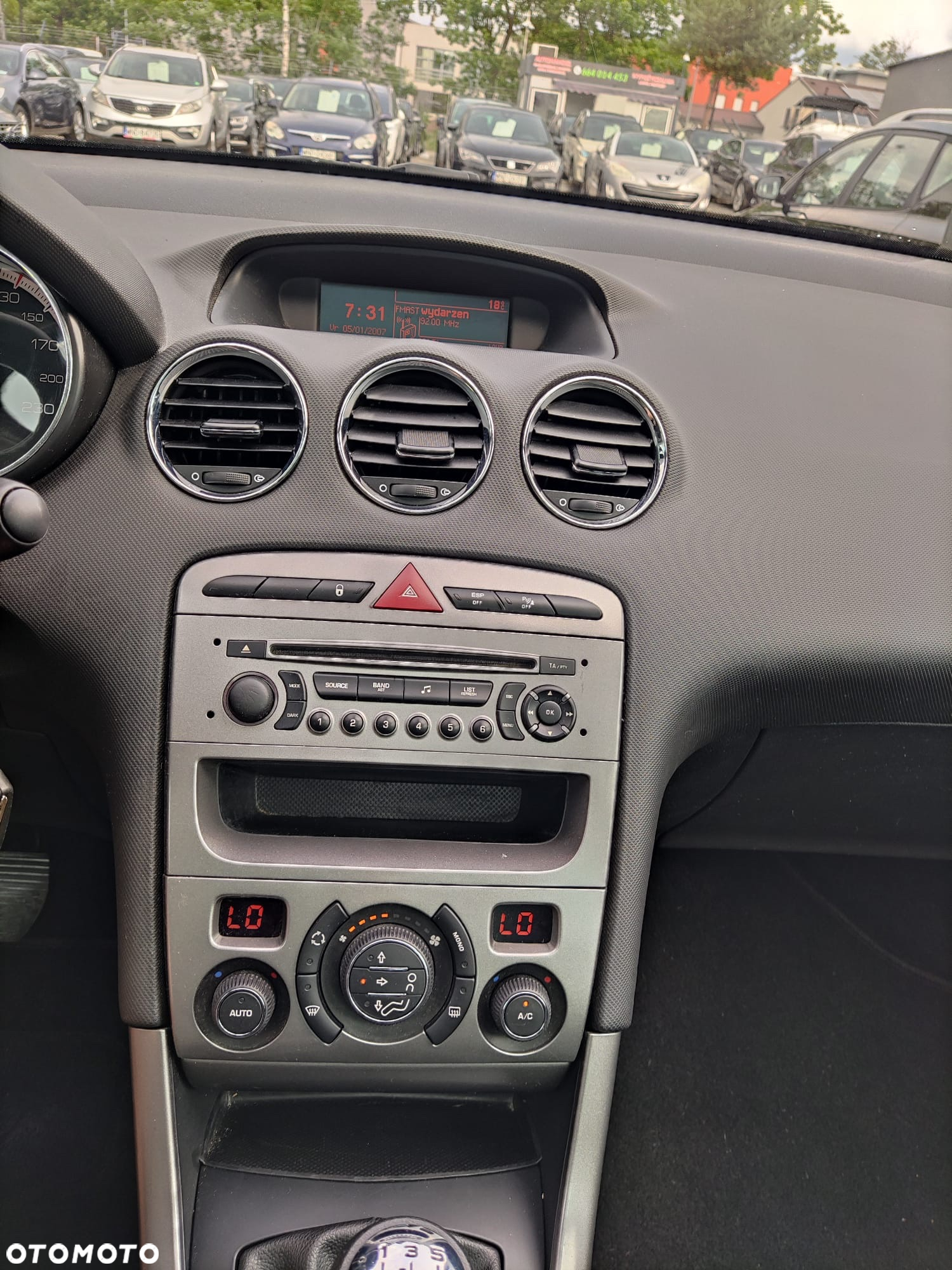 Peugeot 308 1.6 Premium - 22