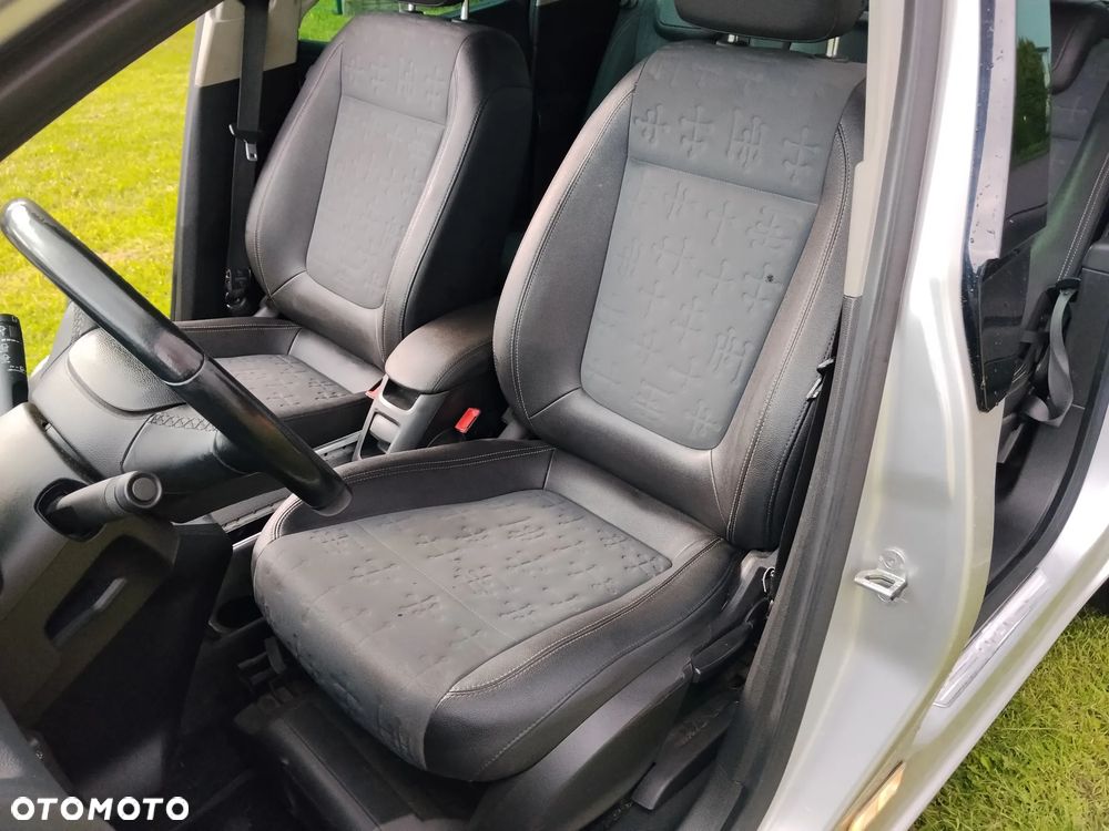 Opel Meriva 1.4 T Cosmo - 24