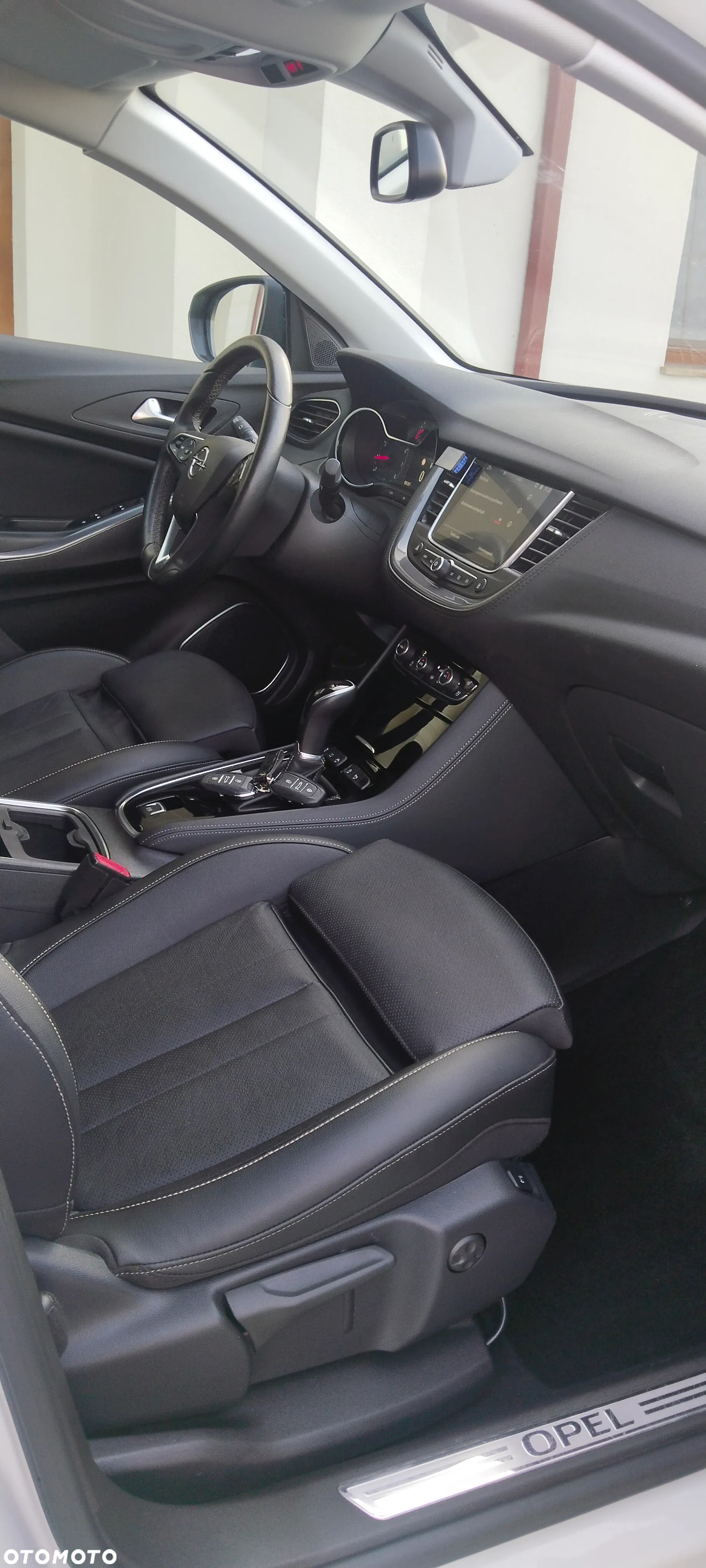 Opel Grandland X 1.6 T Ultimate S&S - 6
