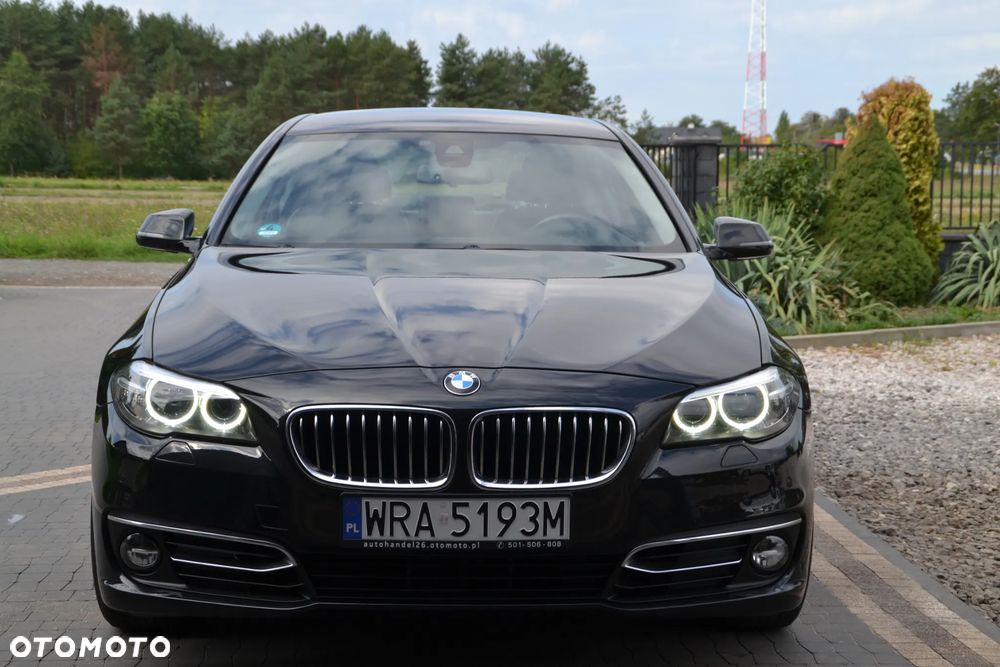 BMW Seria 5 520d Luxury Line - 2