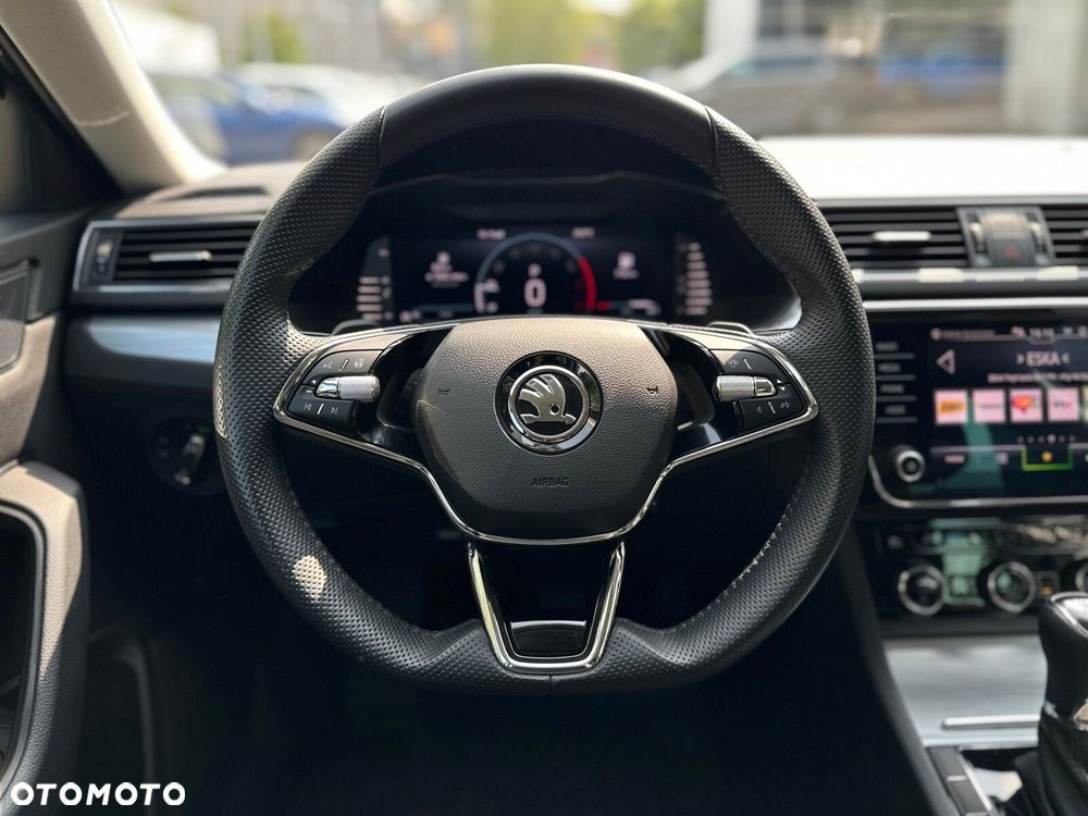 Skoda Superb 1.5 TSI Ambition DSG - 21