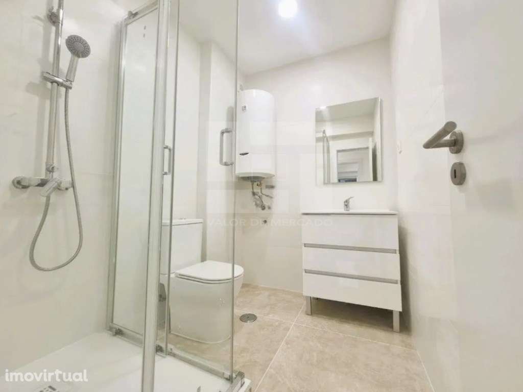 APARTAMENTO T2 - COVA DA PIEDADE - Grande imagem: 4/15