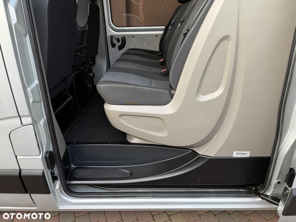 Renault Master Brygadówka Doka L2H2 - 21