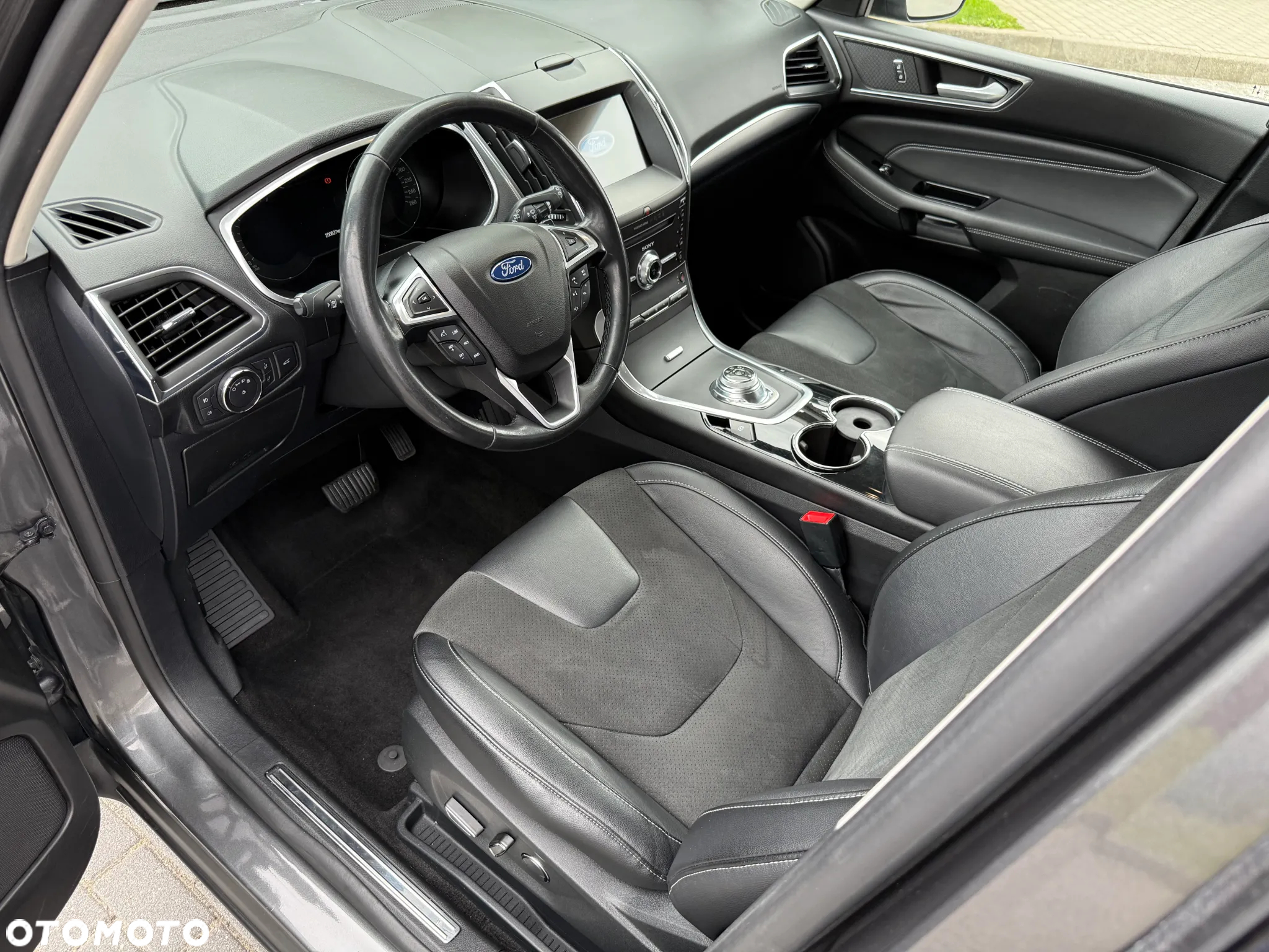 Ford Galaxy 2.0 EcoBlue Twin-Turbo Titanium PowerShift - 22