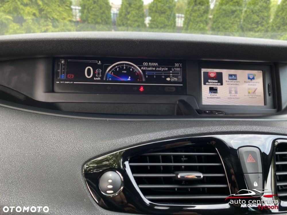 Renault Grand Scenic - 12