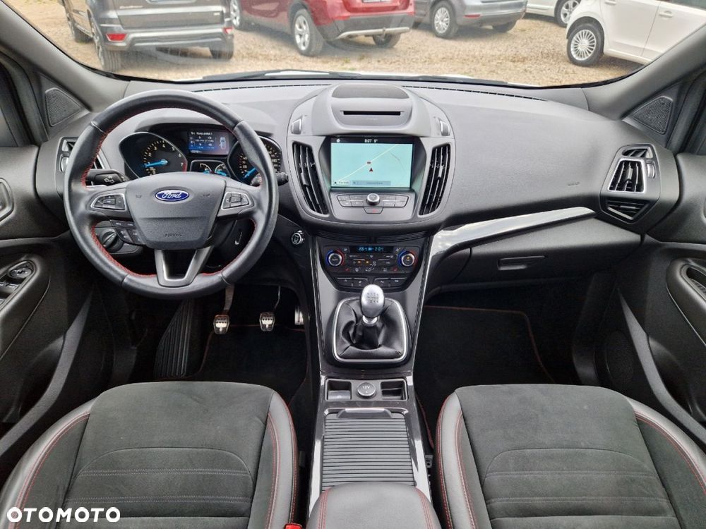 Ford Kuga 1.5 EcoBoost 2x4 ST-Line - 7
