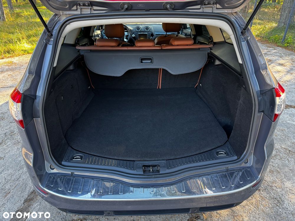 Ford Mondeo - 22