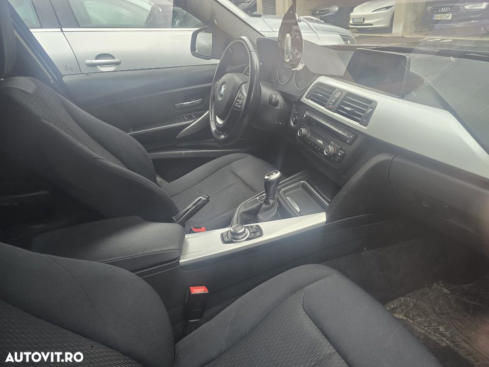 BMW Seria 3 318d - 7