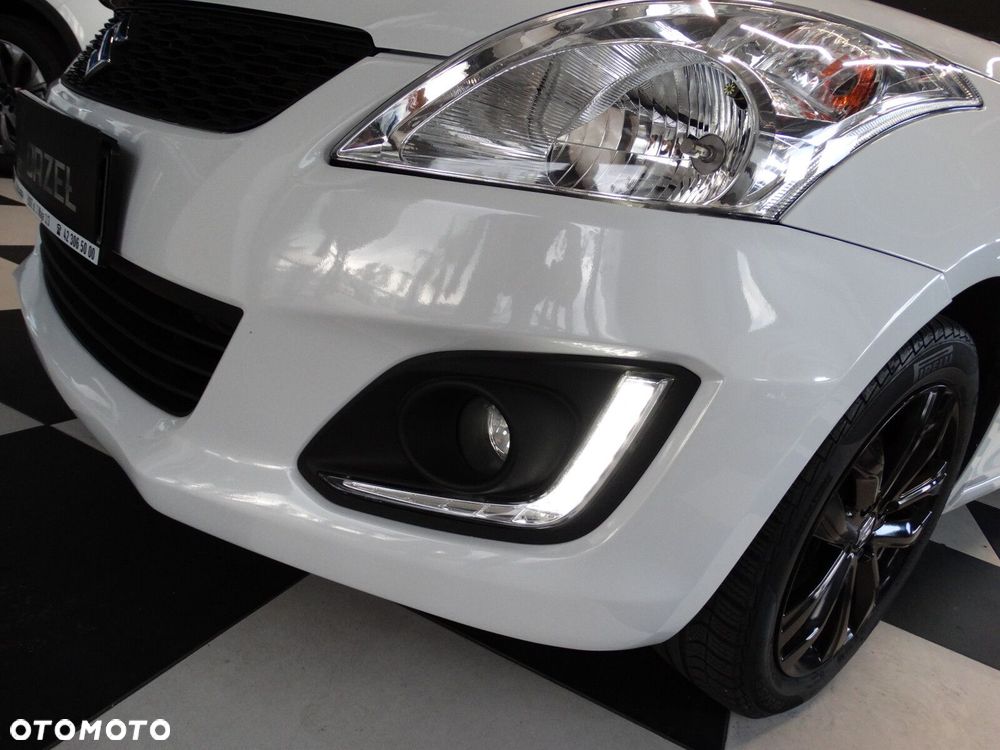 Suzuki Swift - 4