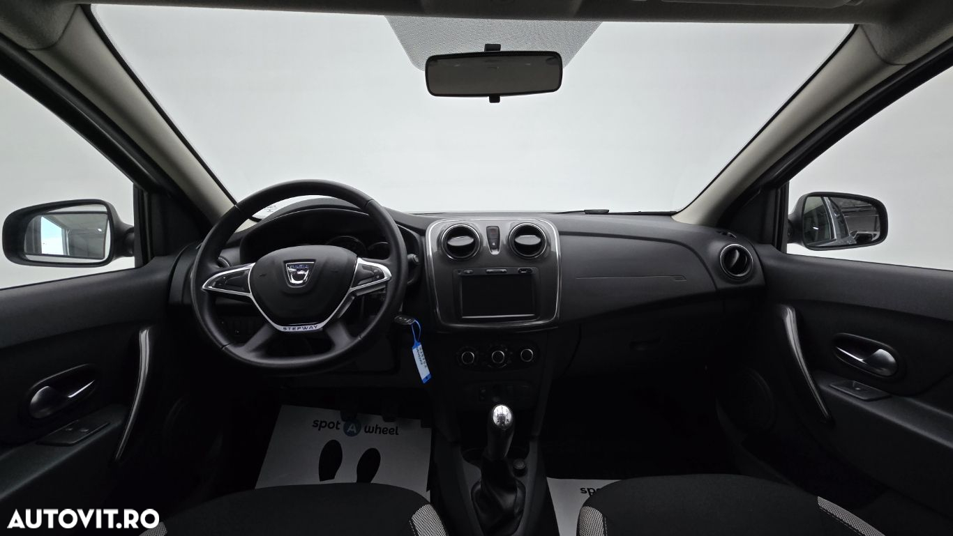 Dacia Sandero - 14