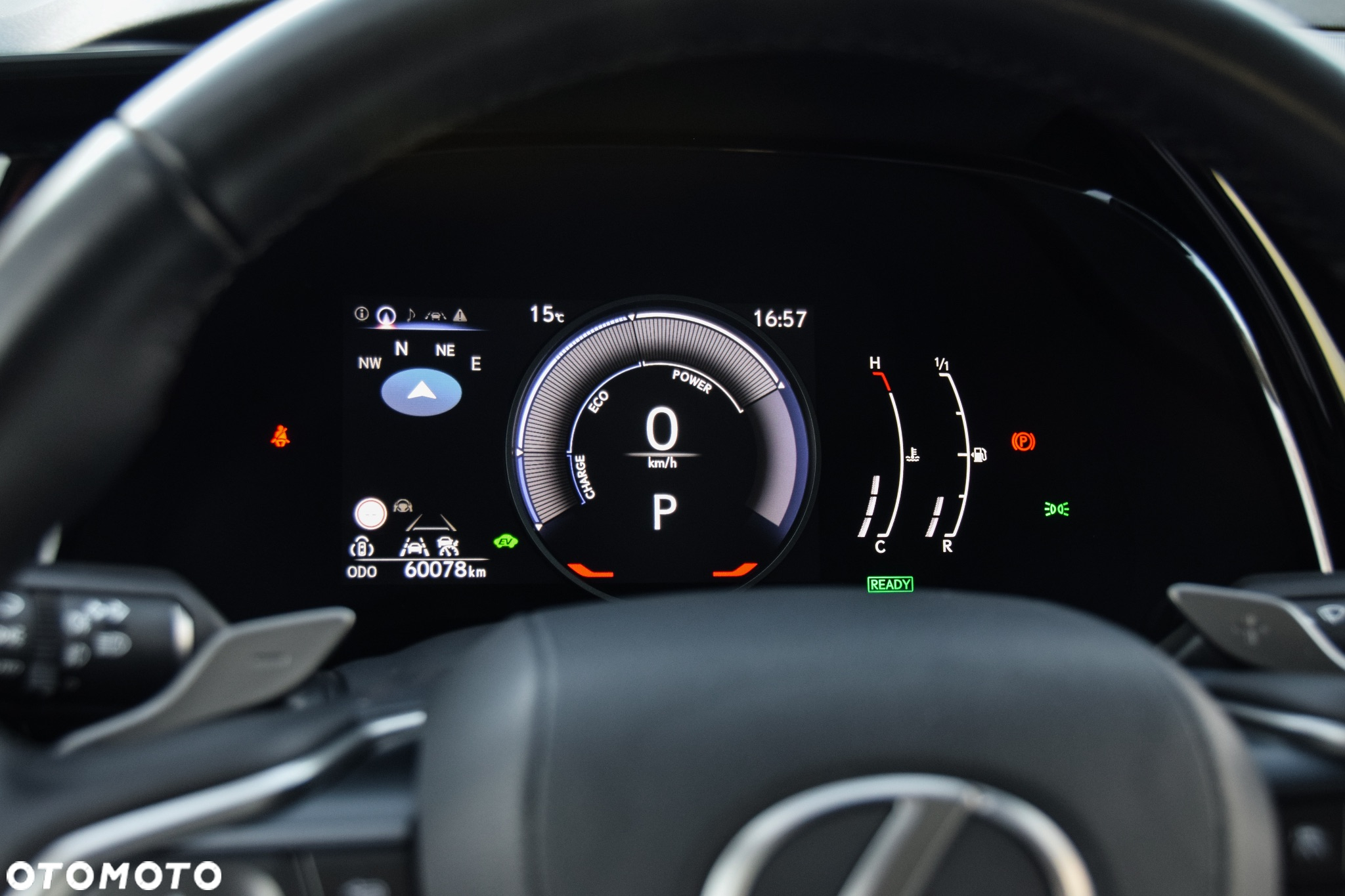 Lexus RX 350h Prestige - 17