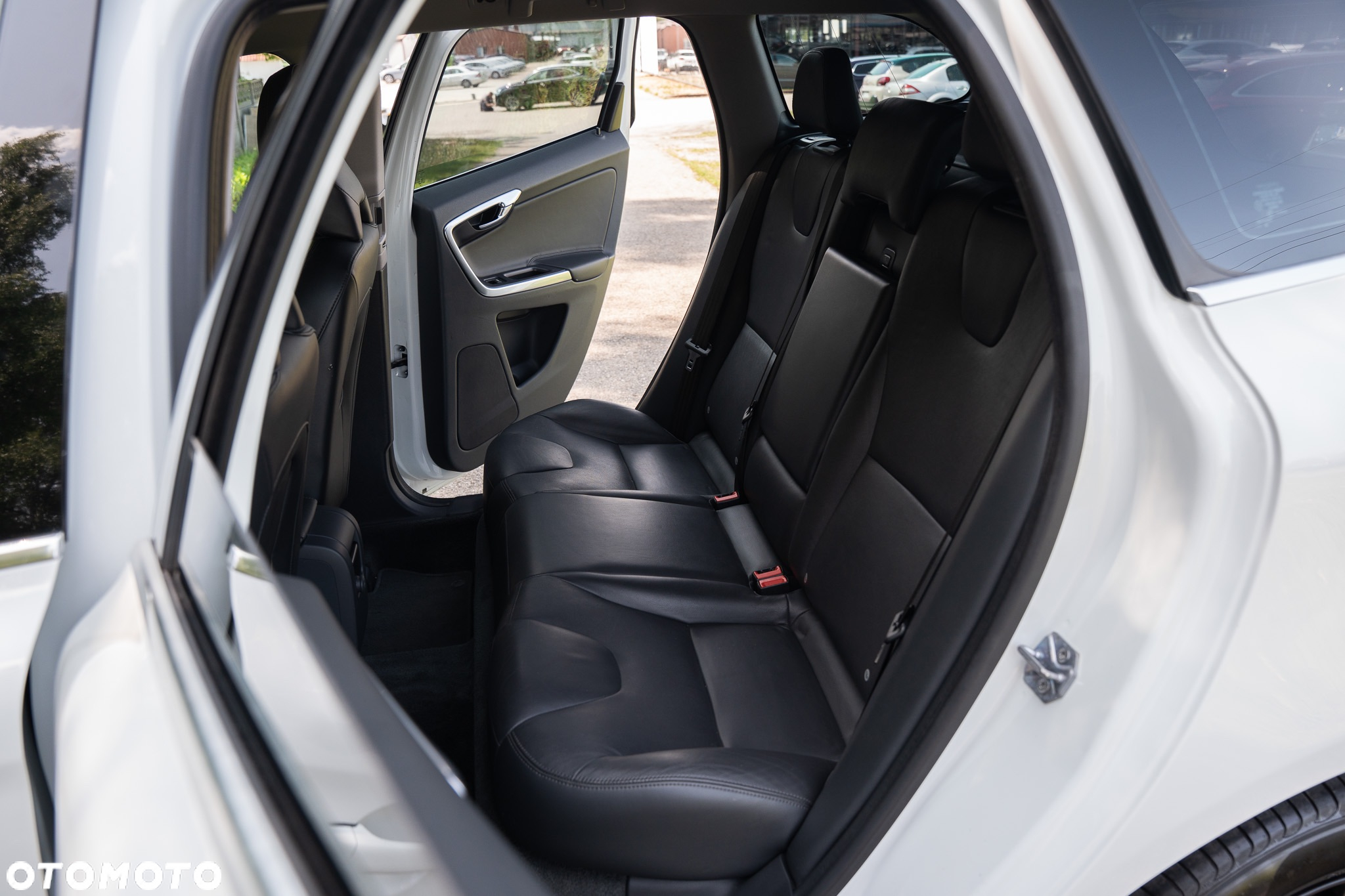 Volvo XC 60 D4 Drive-E Summum - 31
