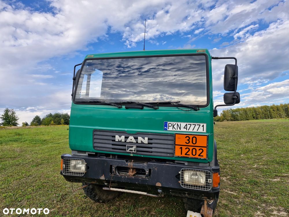 MAN