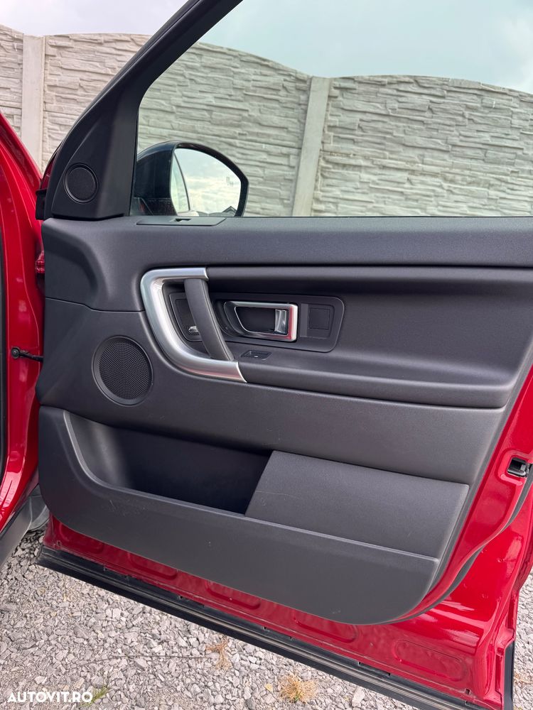 Land Rover Discovery Sport - 25