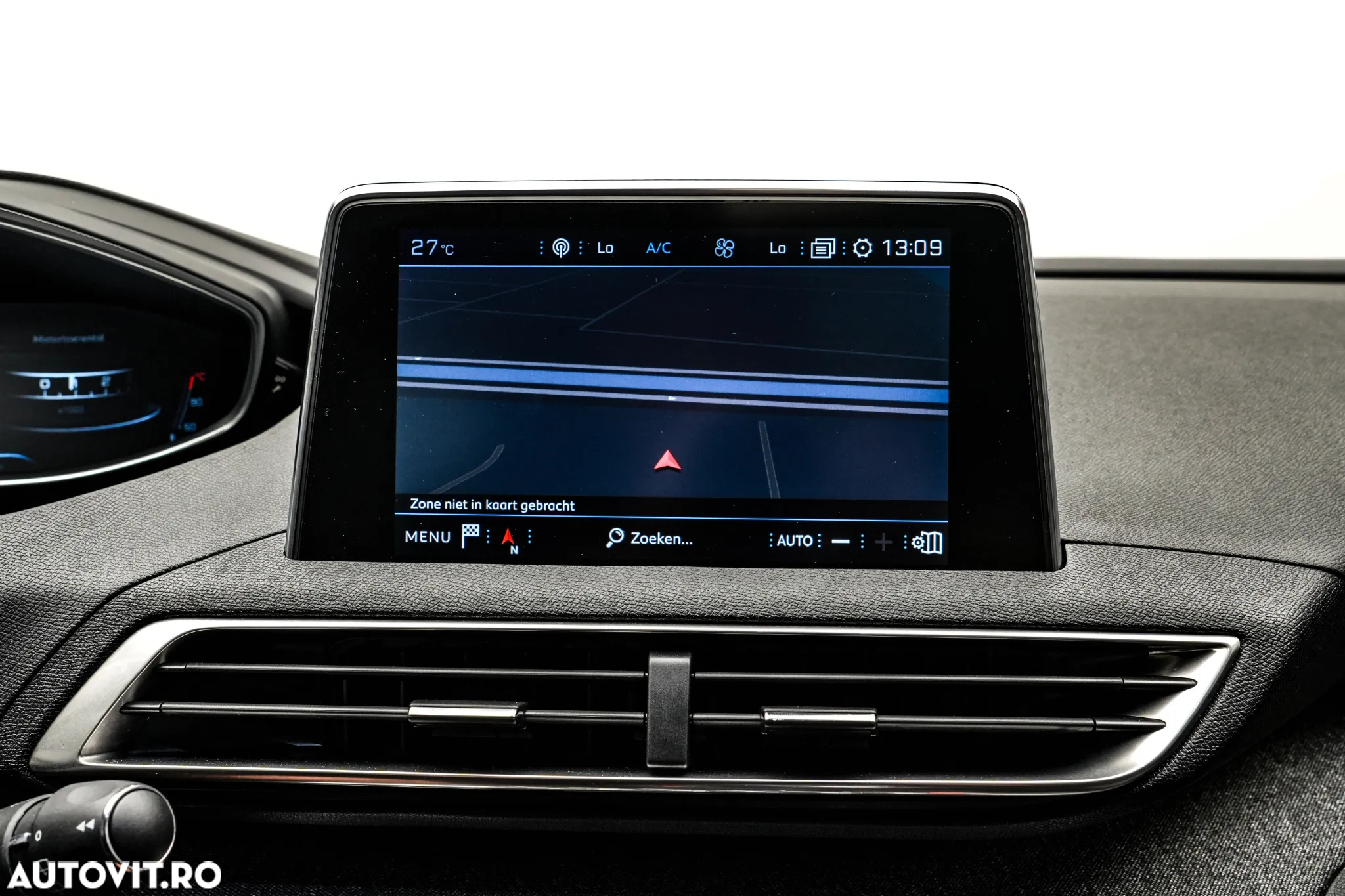 Peugeot 3008 1.2 PureTech Turbo S&S Allure - 21
