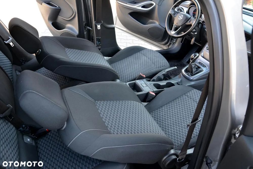 Opel Astra 1.4 Turbo Sports Tourer Dynamic - 25