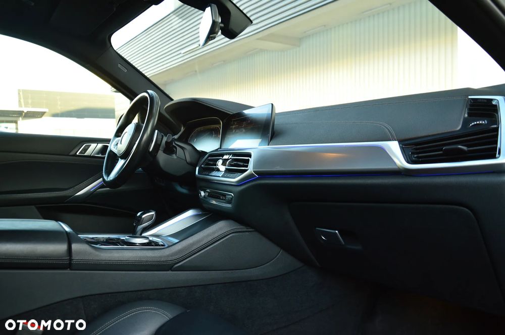 BMW X6 xDrive40i - 15