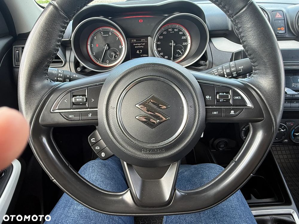 Suzuki Swift 1.2 Dualjet SHVS Premium - 28