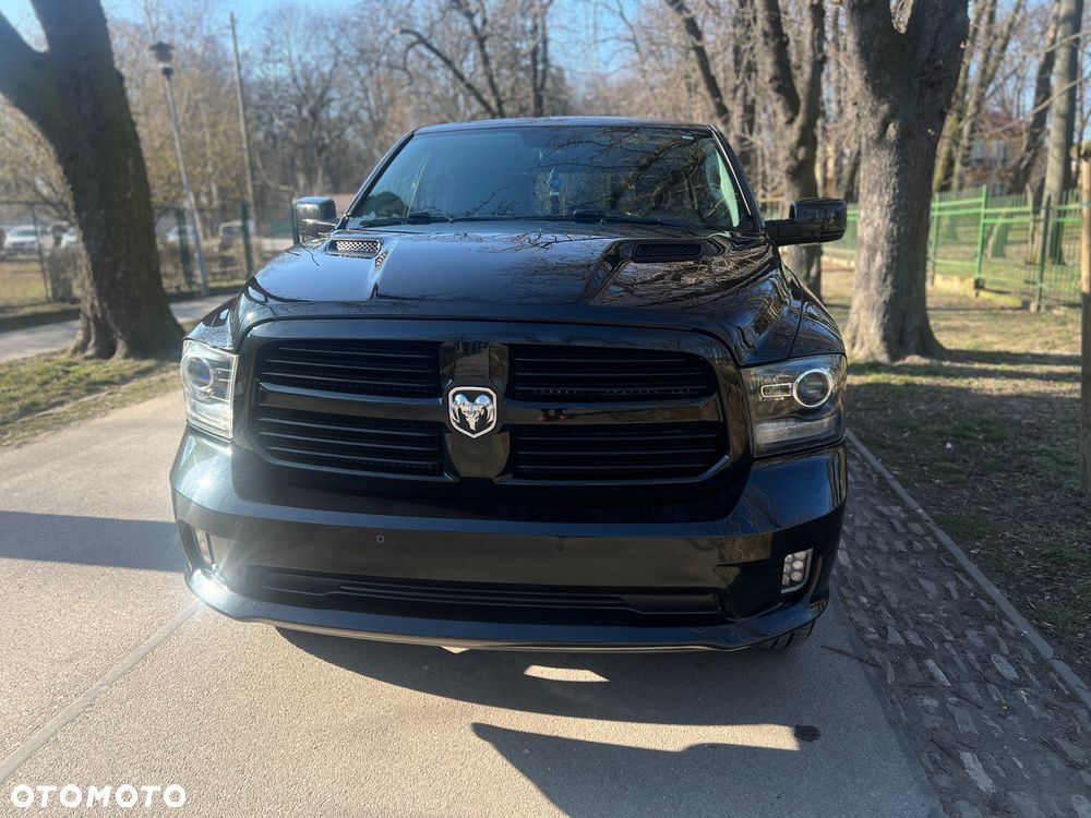 Dodge RAM 1500 5.7 4x4 - 7