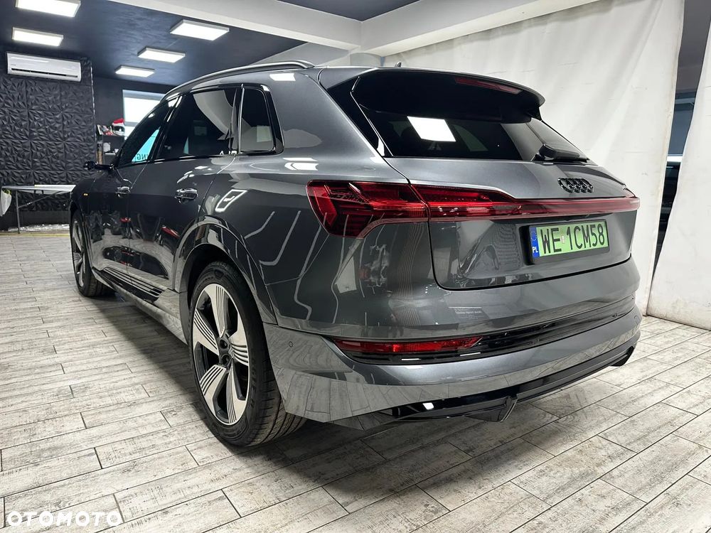 Audi e-tron 55 Quattro S line - 4